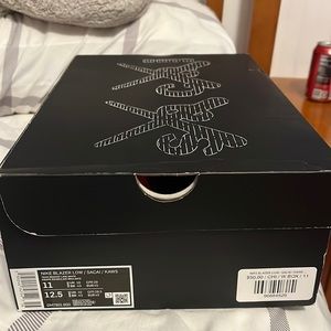 Nike blazer low x kaws x sacai 11 maroon